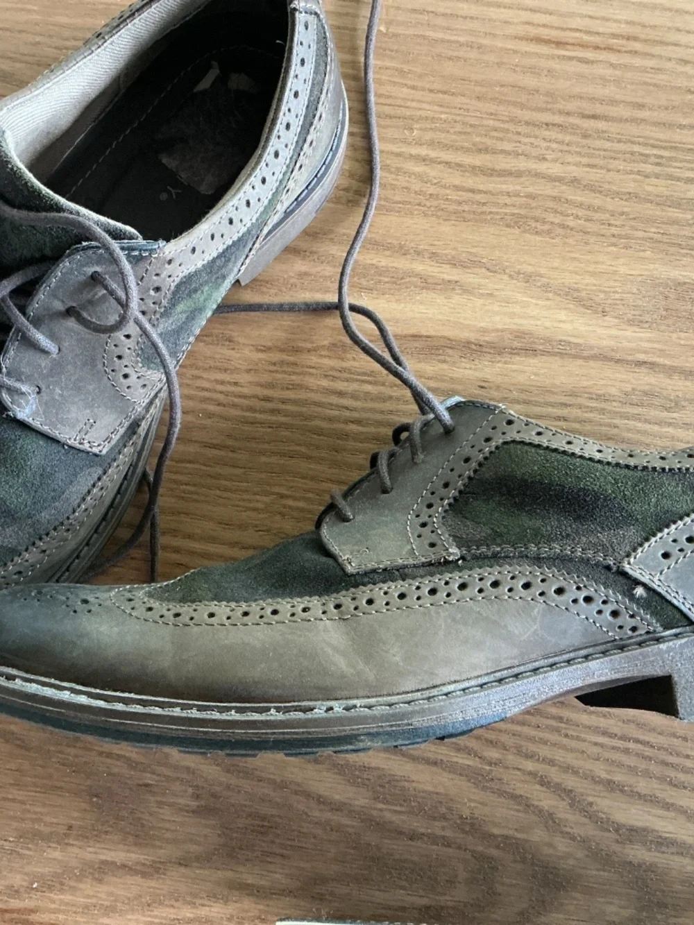 Mens Shoes